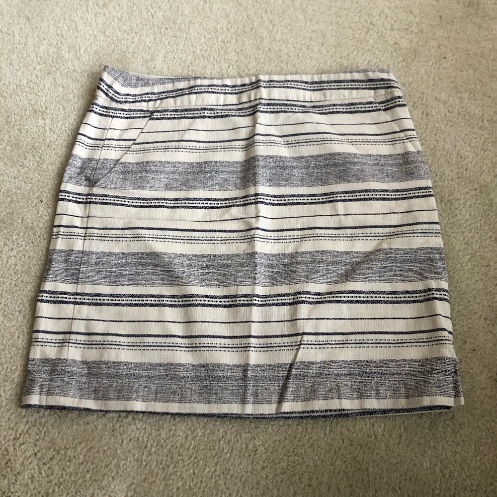 Tommy Hilfiger stripped skirt